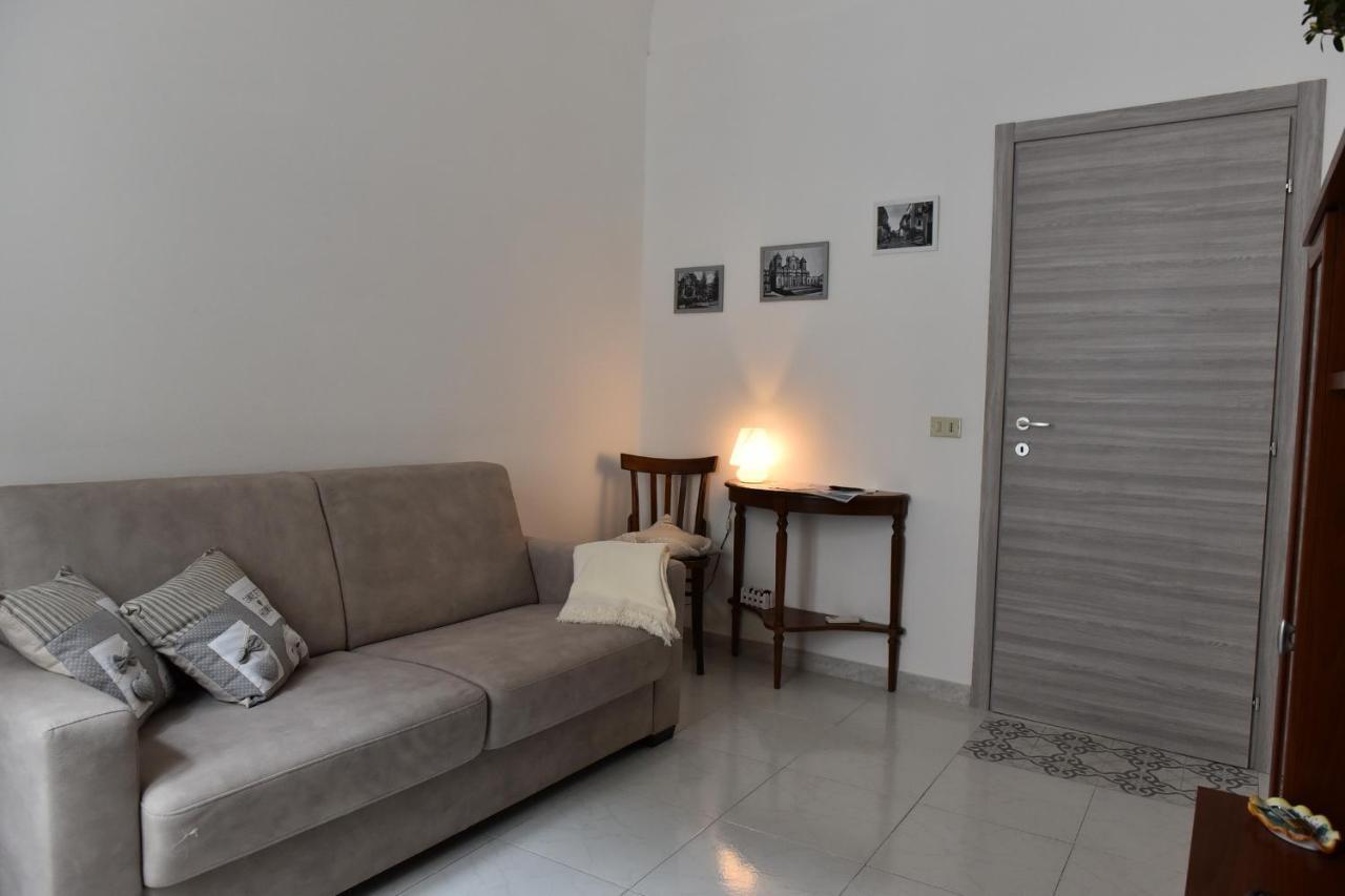 Casa Contini Rosa Apartman Noto Kültér fotó