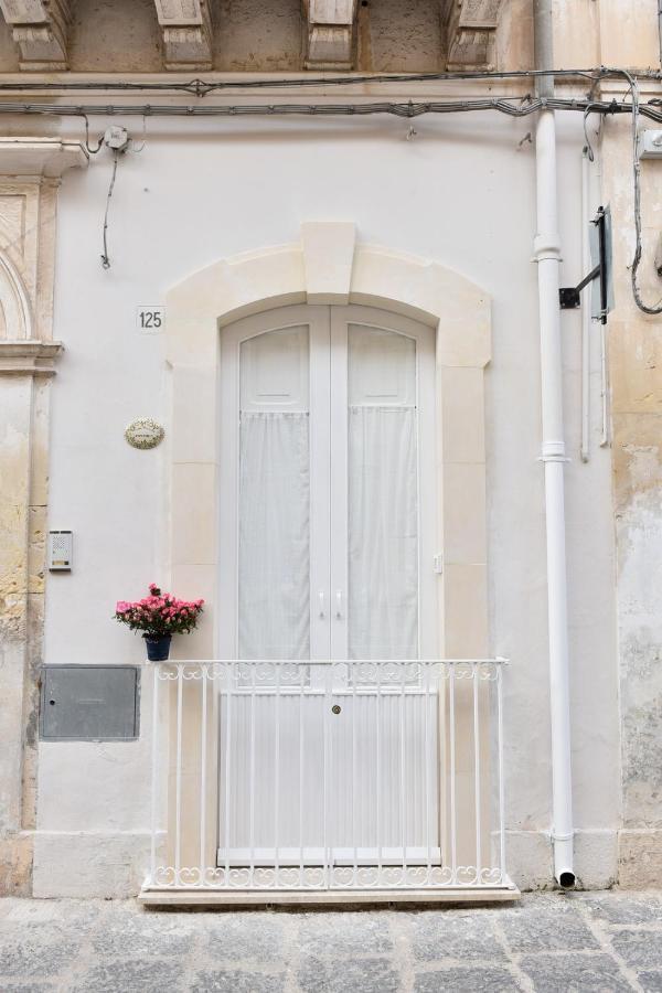 Casa Contini Rosa Apartman Noto Kültér fotó